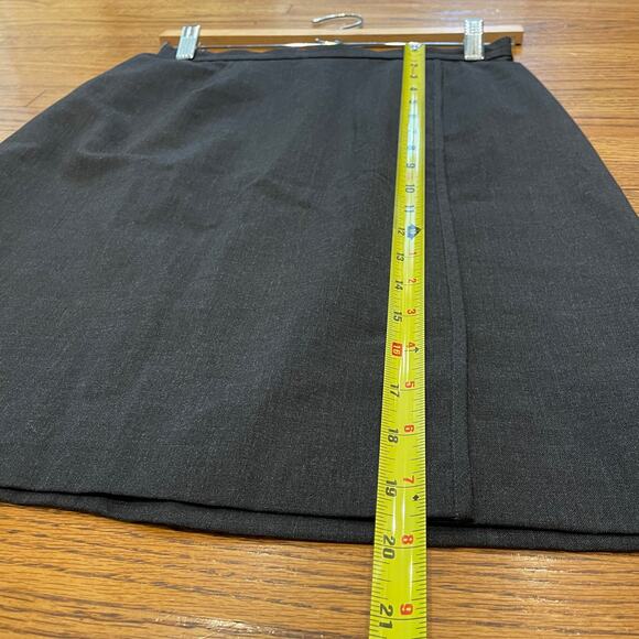 Garnet Hill Charcoal Gray Wool Pencil Skirt w Silk Lining Sz 6 EUC Lightweight - Picture 7 of 8